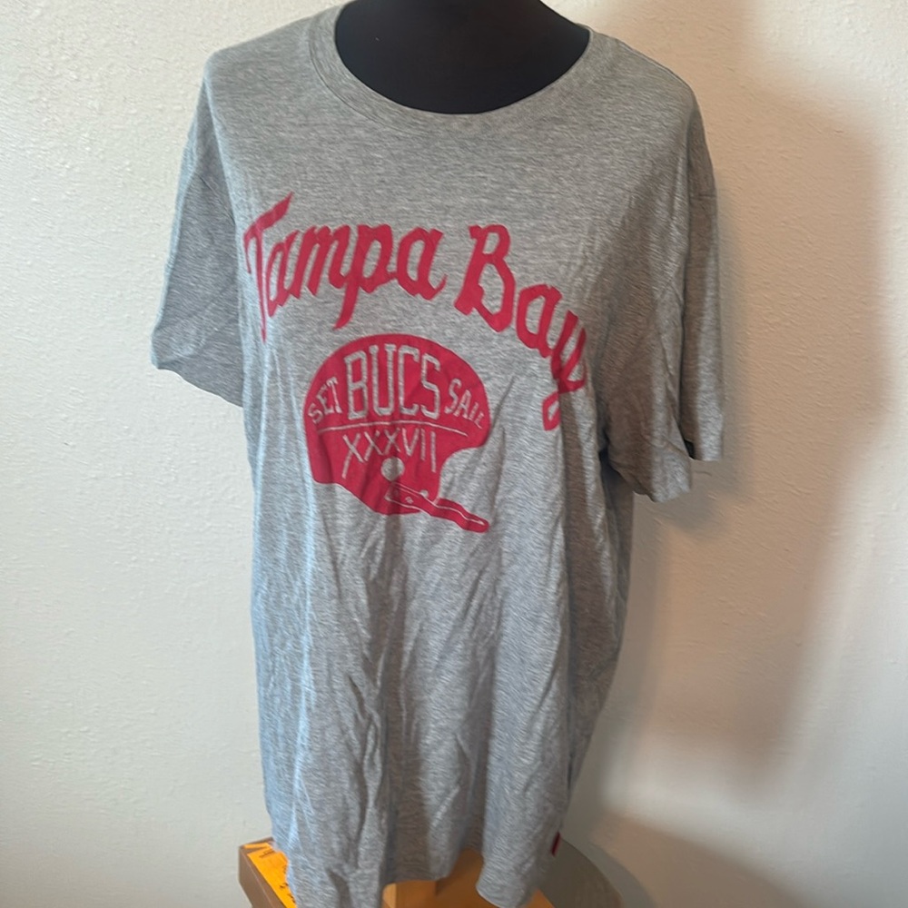 Nike Vintage Tampa Bay Buccaneer’s Super Bowl Tee size XXL